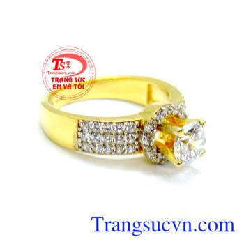 Đây là sự trọn hoàn hảo cho phái nữ (đẹp). Nhẫn nữ vương triều