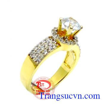 Bảo hành chu đáo. Nhẫn nữ vương triều