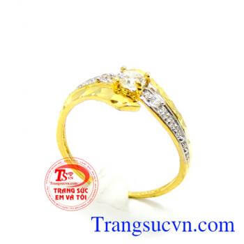 Trao tặng cho nhau tình cảm quý như vàng. Nhẫn vàng quý phái