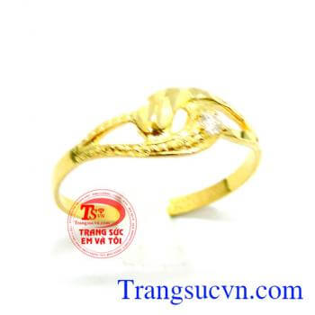 Nhẫn nữ bảo hành 6 tháng giao toàn quốc, thanh toán an toàn. Nhịp điệu yêu thương