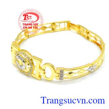 Thiết kế lắc tay theo yêu cầu. 