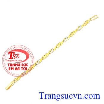 Giao lắc toàn quốc. Lắc tay xinh sắn vàng