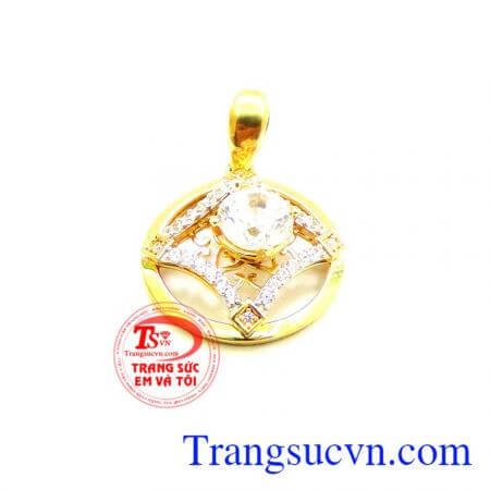 Mặt dây vàng 10k đá quý tinh tế