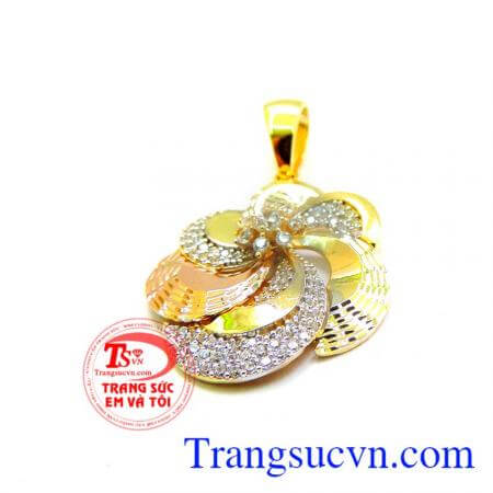 Mặt dây chuyền vàng 2 màu may mắn