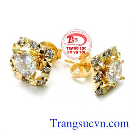 Trái bông tình yêu Hoa tai vàng 18k khách hàng ưa chuộng.