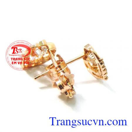 Trái tim hồng tình yêu giao hàng trên toàn quốc.