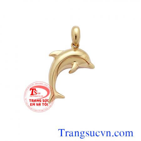 Mặt dây hình cá heo vàng
