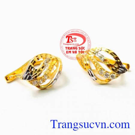 Hoa tai trung tín bảo hành 6 tháng giao toàn quốc.