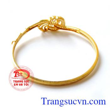 Vòng Trái tim biết yêuvòng tay vàng cho nữ đẹp hàng hiệu. Vòng Trái tim biết yêu