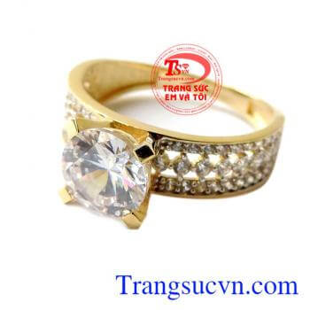 Được thiết kế tinh tế,Nhẫn nữ là món quà ý nghĩa dành cho phái đẹp. Nhẫn vàng cho nữ đẹp