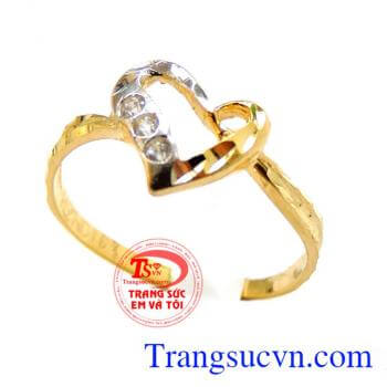 Trái tim vàng nhẫn nữ, Với thiết kế tinh tế và đẳng cấp. 