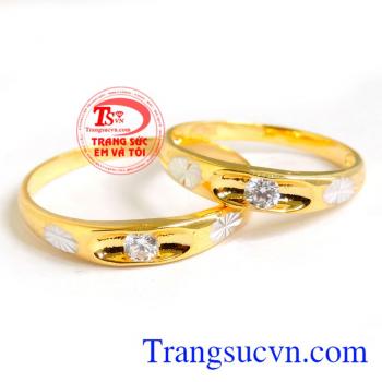 Nhẫn cưới hoa hạnh phúc Nhẫn cưới sản phẩm minh chứng cho tình yêu trăm năm hạnh phúc