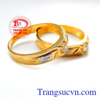 Nhẫn cưới vàng đẹp sáng