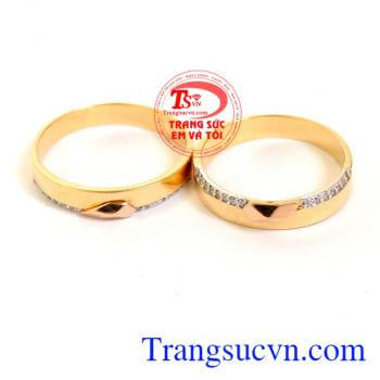 Nhẫn cưới vàng được ưa chuộng hàng đầu việt nam, nhẫn cưới khắc chữ miễn phí