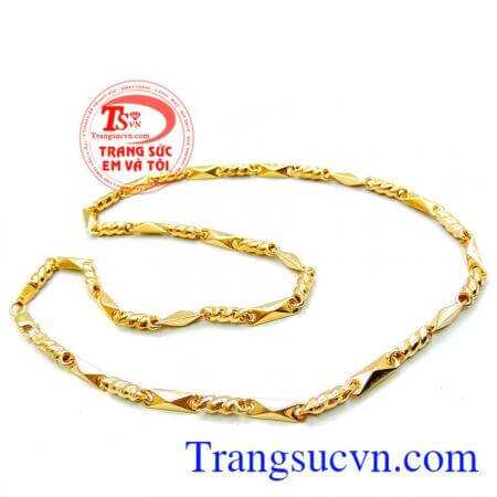 Dây chuyền nam trang trọng, thời trang