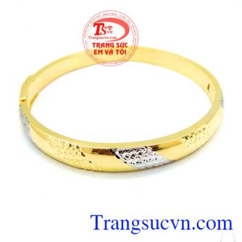 Chiếc Vòng tay nữ đẹp to chất lượng đảm bảo