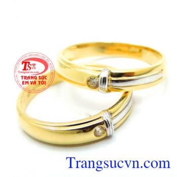 Nhẫn cưới chế tác đẹp nhập khẩu nguyên chiếc