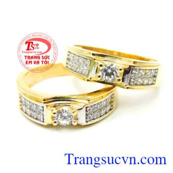 Nhẫn cưới bảo hành 1 năm, khắc tên miễn phí nhẫn cưới đẹp