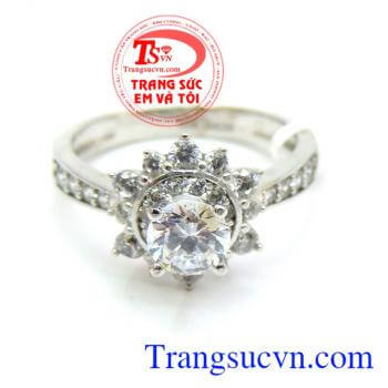 Nhẫn nữ vàng trắng 10k may mắn dành cho nữ,nhẫn nữ vàng tây,được thiết kế tinh tế, Nhẫn nữ vàng trắng 10k may mắn đeo xinh xinh trên ngón tay đeo nhẫn, nhẫn nữ bảo hành 6 tháng giao toàn quốc, Nhẫn nữ vàng trắng 10k may mắn  thanh toán an toàn