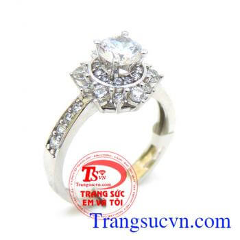 Nhẫn nữ vàng trắng 10k may mắn dành cho nữ,nhẫn nữ vàng tây,được thiết kế tinh tế, Nhẫn nữ vàng trắng 10k may mắn đeo xinh xinh trên ngón tay đeo nhẫn, nhẫn nữ bảo hành 6 tháng giao toàn quốc, Nhẫn nữ vàng trắng 10k may mắn  thanh toán an toàn