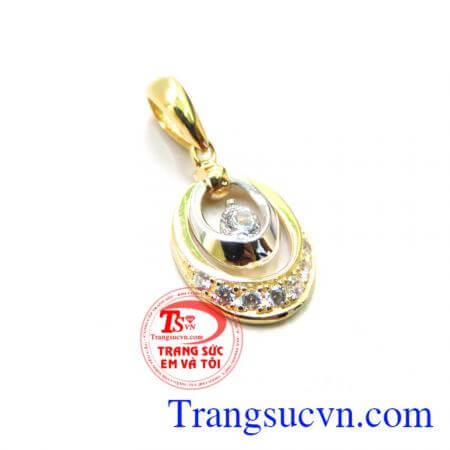 Mặt vàng nữ tính đẹp được chế tác công phu, tinh xảo từ vàng 10k. Mặt vàng nữ tính đẹp phù hợp với những cô nàng thích nữ tính, dễ thương.