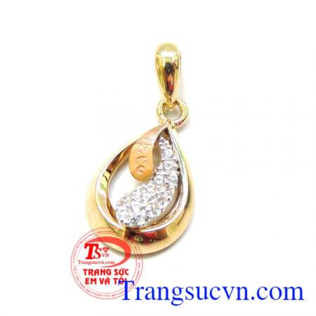 Mặt vàng tinh tế đẹp thể hiện sự nữ tính, hiện đại cho phái nữ.