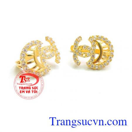 Hoa tai vàng kiểu chanel Hoa tai vàng tây dành cho nữ kiểu tinh tế,đeo hoa tai hợp thời trang.