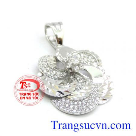 Mặt dây vàng tây trắng