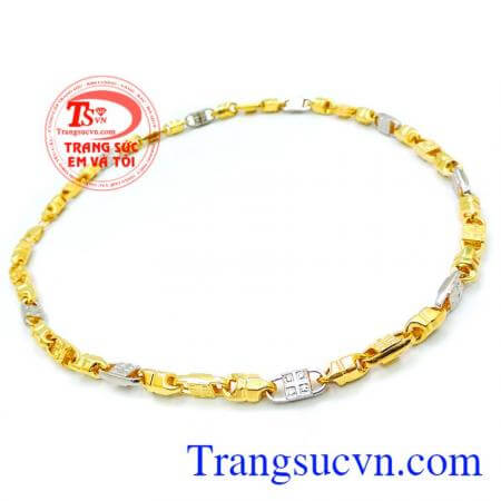 Sản phẩm thích hợp làm quà tặng. Dây chuyền vàng tây đẹp