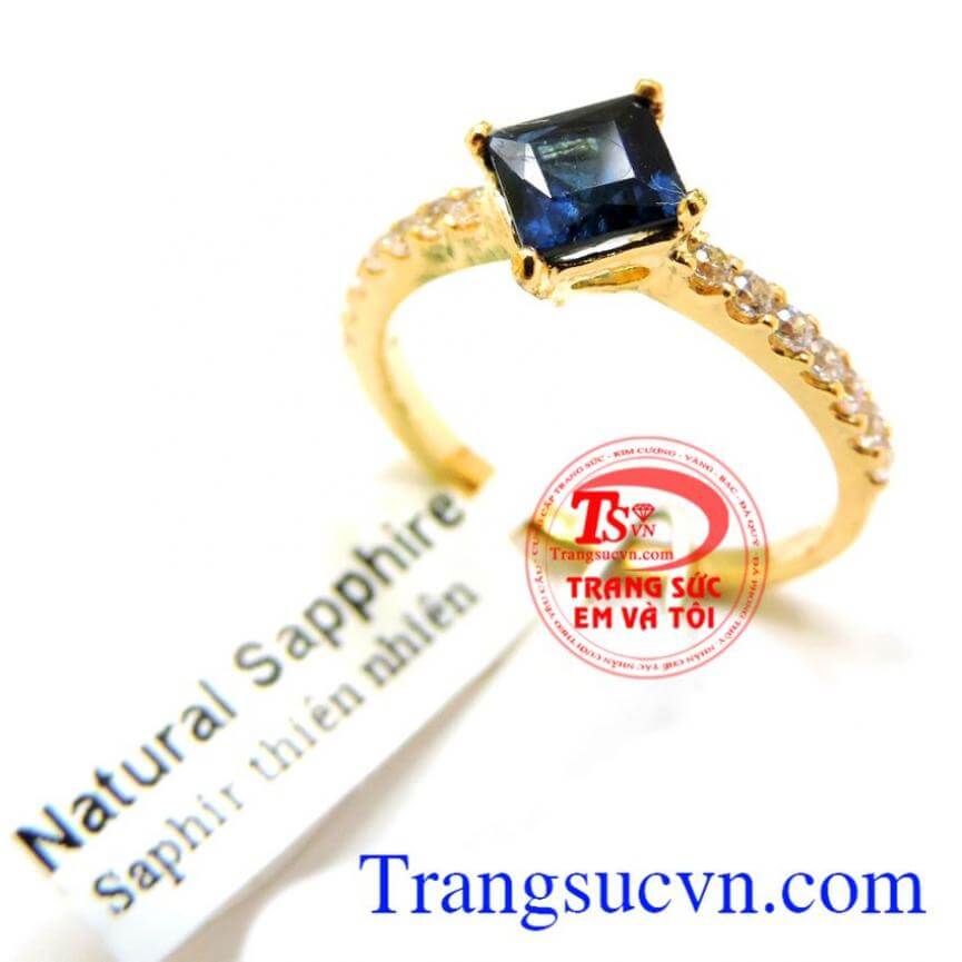 Nhẫn nữ sapphire lam tài lộc