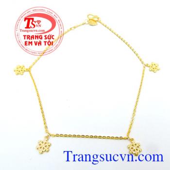 Lắc chân vàng cánh bướm vàng