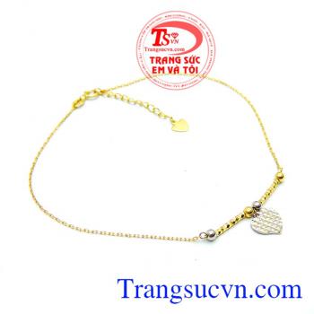 Lắc vàng chân nữ tình yêu