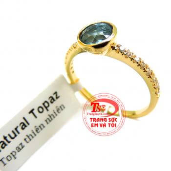 Nhẫn Topaz thiên nhiên