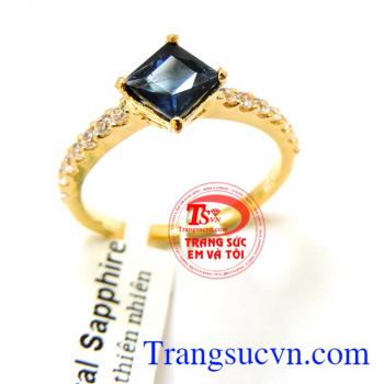 Nhẫn nữ sapphire lam tài lộc chất lượng vàng đảm bảo uy tín,Nhẫn nữ sapphire lam tài lộc có giấy kiểm định vàng và đá quý kèm theo sản phẩm