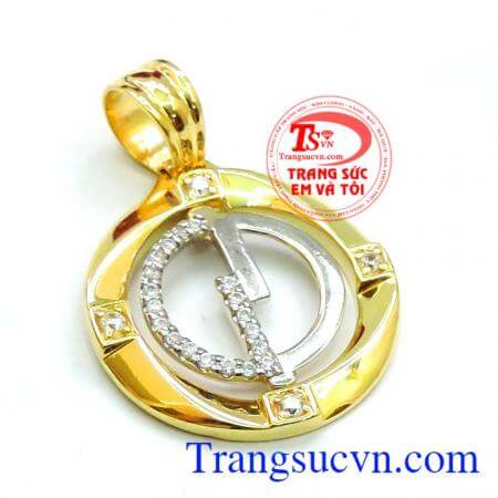 Mặt dây hạnh phúc vàng 18k với ý tưởng sánh sáng mang đến sự sống vĩnh cửu,niềm vui và hạnh phúc,