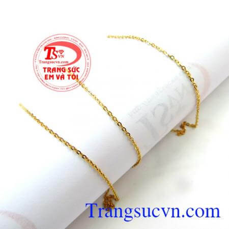 Dây chuyền vàng 18k mảnh dành cho phái đẹp