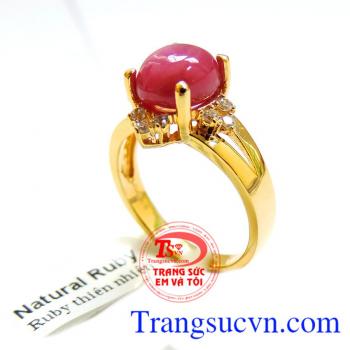 Nhẫn vàng ruby sắc son