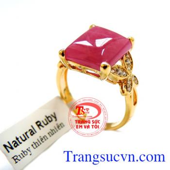 Món quà ý nghĩa nhẫn ruby