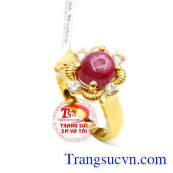 Nhẫn nữ vàng tây gắn đá thiên nhiên chế tác tinh tế mang đến những đường nét sáng,bóng bền đẹp cho chiếc nhẫn nữ đeo hợp thời trang,chất lượng vàng được đảm bảo uy tín