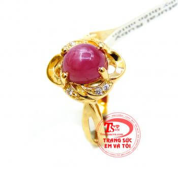 Nhẫn nữ vàng tây gắn đá thiên nhiên chế tác tinh tế mang đến những đường nét sáng,bóng bền đẹp cho chiếc nhẫn nữ đeo hợp thời trang,chất lượng vàng được đảm bảo uy tín