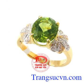Nhẫn vàng peridot yêu thương dành cho nữ giới,Nhẫn nữ vàng món quà ý nghĩa,chiếc nhẫn nữ peridot thiên nhiên có giấy kiểm định đá quý và vàng,Bảo hành chu đáo,Thanh toán an toàn trên toàn quốc