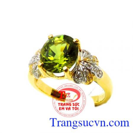 Trang sức Peridot mệnh hỏa