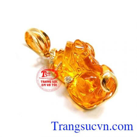 Mặt tỳ hưu đá vàng, mặt nữ vàng 10k gắn tỳ hưu đá nhân tại hay còn gọi là tỳ hưu đá tổng hợp.