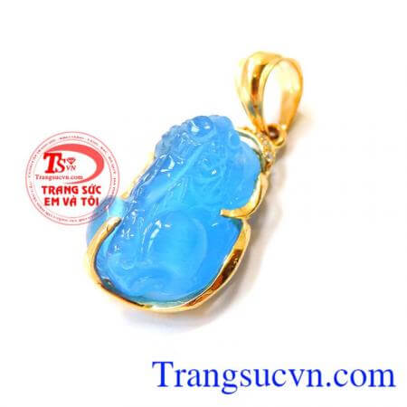 Tỳ hưu là linh vật đem lại điềm lành, tài lộc đến cho người sở hữu nó. Mặt tỳ hưu xanh nước