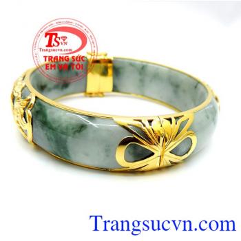 Nó là nét đẹp truyền thống của người Việt. Vòng Ngọc Rồng Vàng Sức Khỏe