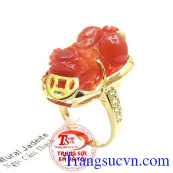 Nhẫn vàng nữ tỳ hưu Mệnh Hỏa,Chiếc nhẫn tỳ hưu hộ mệnh may mắn và sức khỏe dành cho nữ,Chất lượng vàng đảm bảo, Uy iin, Món quà cho Vợ và người Yêu tuyệt vời.