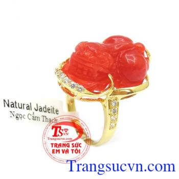 Nhẫn tỳ hưu đỏ Với thiết kế chắc chắn đảm bảo chất lượng đeo bền màu,Chất lượng vàng và đá đảm bảo có Giấy kiểm định kèm theo,Bảo hành 1 năm, Khách hàng nữ ưa chuộng, Có thể làm nhẫn đôi của Vợ Chồng.