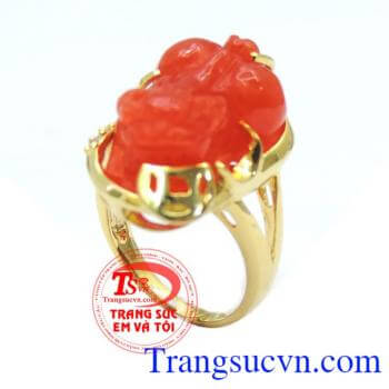 Nhẫn vàng tỳ hưu huyết ngọc, Nhẫn tỳ hưu MỆNH HỎA VÀ THỔ đeo may mắn theo màu của mệnh, Nhẫn vàng tỳ hưu huyết ngọc Bảo hành 1 năm, Thanh toán an toàn, Khách hàng ưa chuộng.