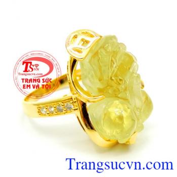 Nhẫn Vàng tỳ hưu Citrine,Nhẫn nữ đá thạch anh vàng,Chiếc Nhẫn Vàng tỳ hưu Citrine bảo hành 12 tháng,Giao toàn quốc thanh toán an toàn,Chiếc nhẫn tỳ hưu phù hợp cho nữ đeo tay,Thu tích tài lộc cho người mệnh Kim.