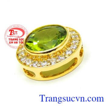 Mặt dây Peridot hạnh phúc đẹp, chất lượng.